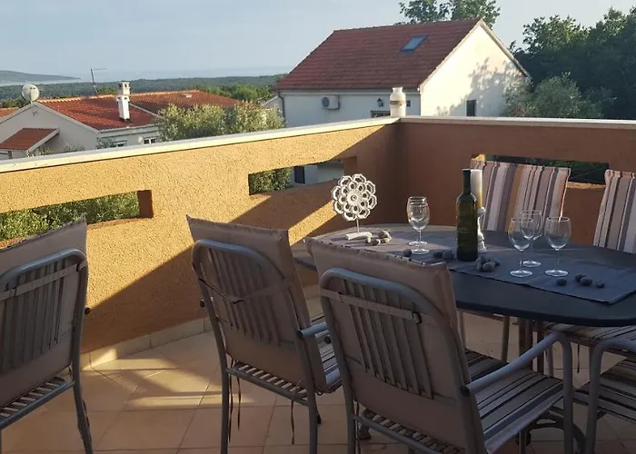 Allure No 1 アパート