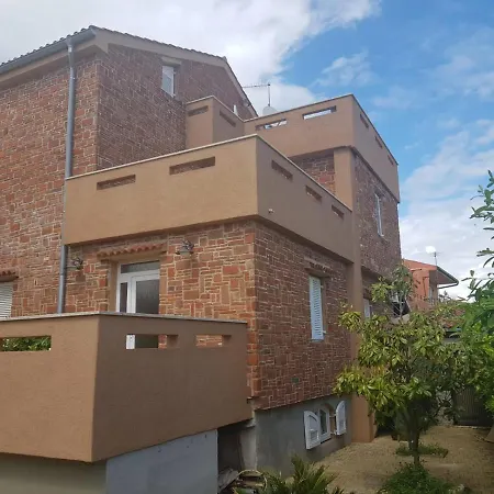 Allure No 1 Apartment Kornic